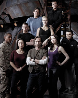 Stargate Universe (Integrale) FRENCH Bluray 1080p HDTV